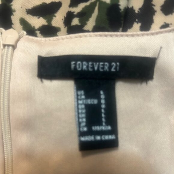 Forever 21 Camouflage/Leopard print bodycon mini dress, size L - Picture 5 of 6